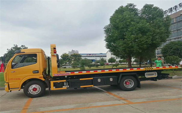 延安定远24小时拖车救援电话号码，定远道路救援公司怎么收费的
